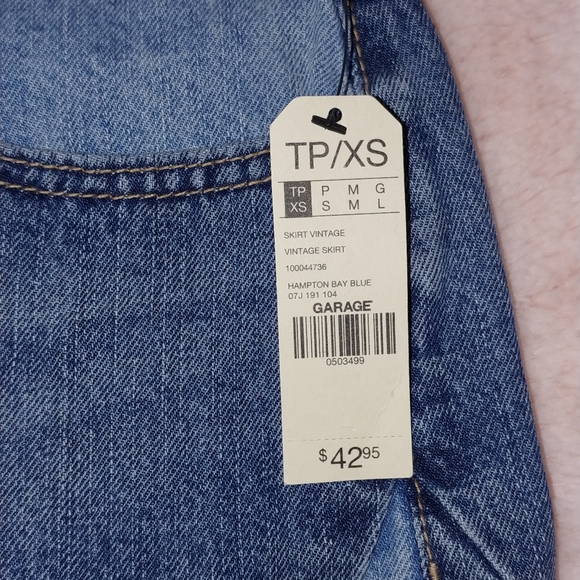 BNWT Garage Denim Mini Skirt - Picture 4 of 6